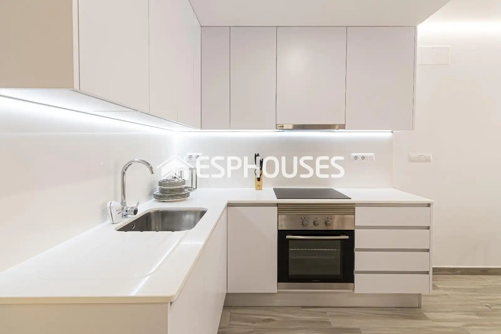 Cocina de Casa o chalet en venta en La Manga del Mar Menor con Terraza, Balcón y Piscina comunitaria