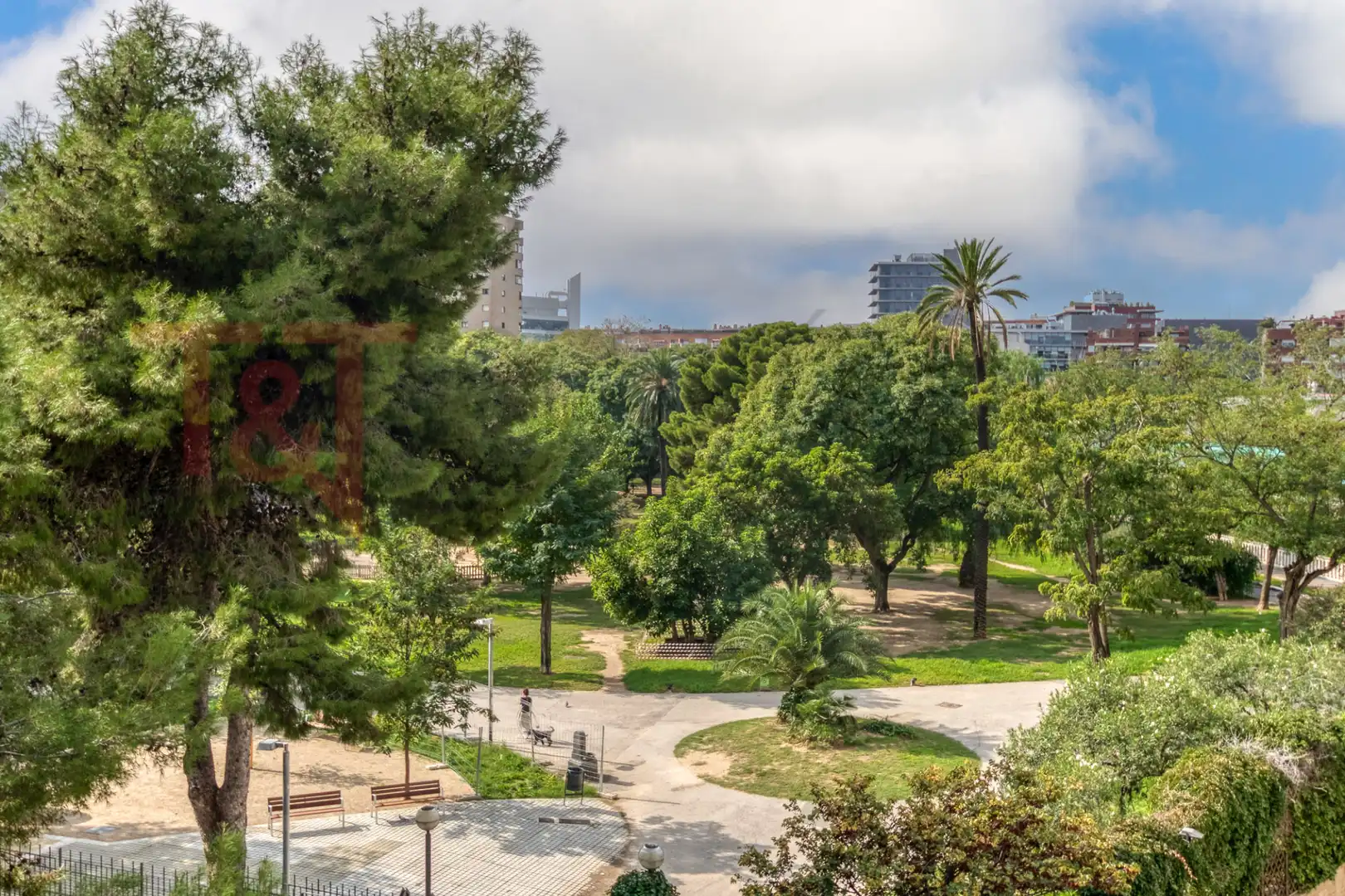 Vista exterior de Piso en venta en Barcelona con Aire acondicionado, Calefacción y Parquet