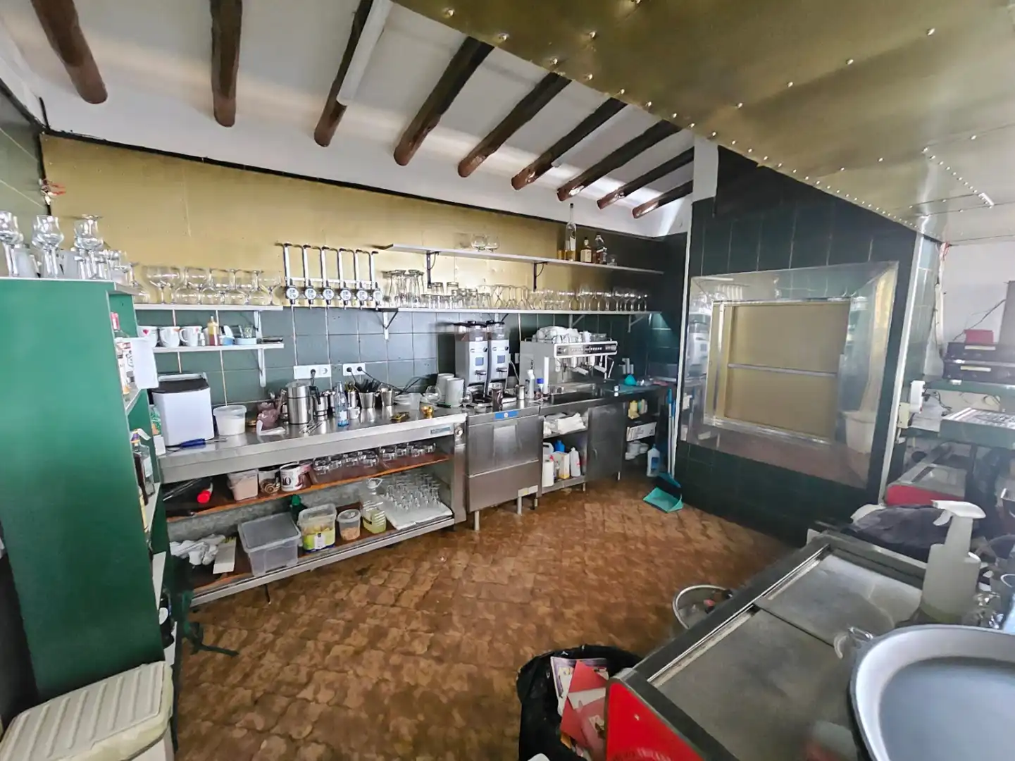 Cocina de Local en venta en Alcalà de Xivert con Amueblado