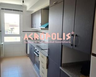 Kitchen of Flat for sale in Chozas de Abajo  with Parquet flooring and Storage room