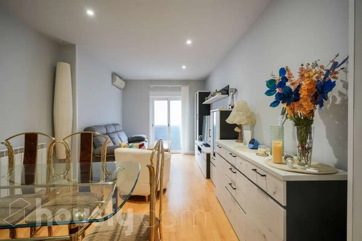 Wohnzimmer von Wohnung zum Verkauf in Madrid mit Klimaanlage, Heizung und Parkett