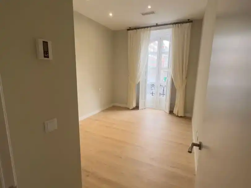 Habitación de Piso en venta en Valladolid Capital con Aire acondicionado y Balcón