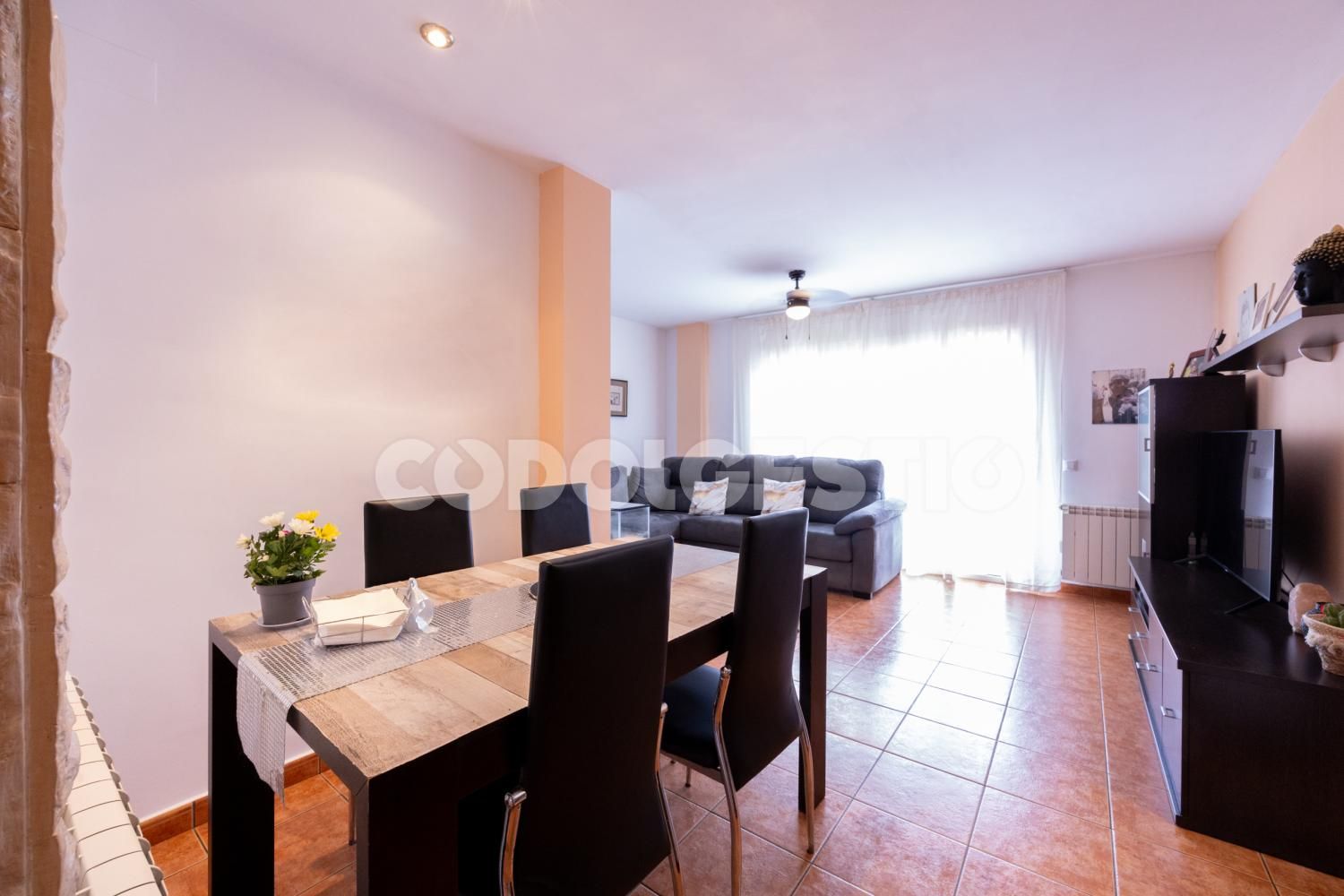 Dining room of Flat for sale in Torelló  with Terrace and Balcony