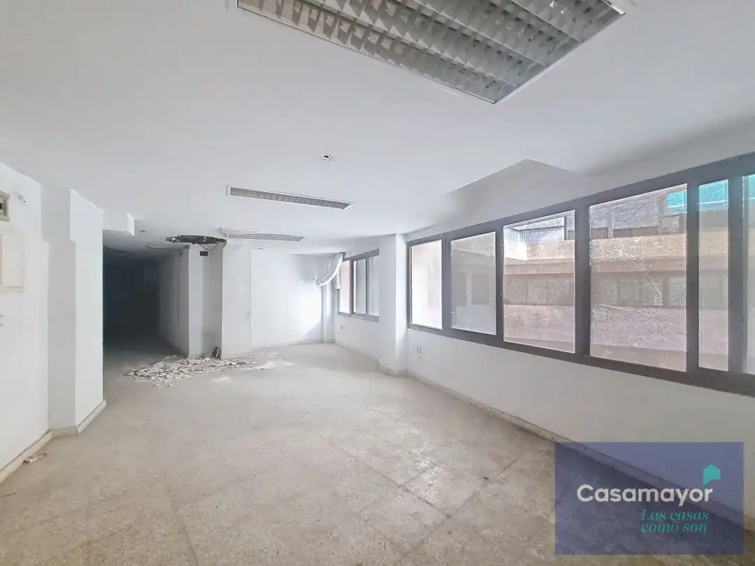 Office space with lift for sale in Carrer Arquebisbe Loaces, imagen 7