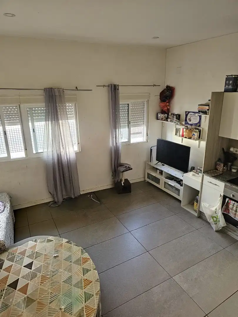 Sala d'estar de Planta baixa en venda en Badalona