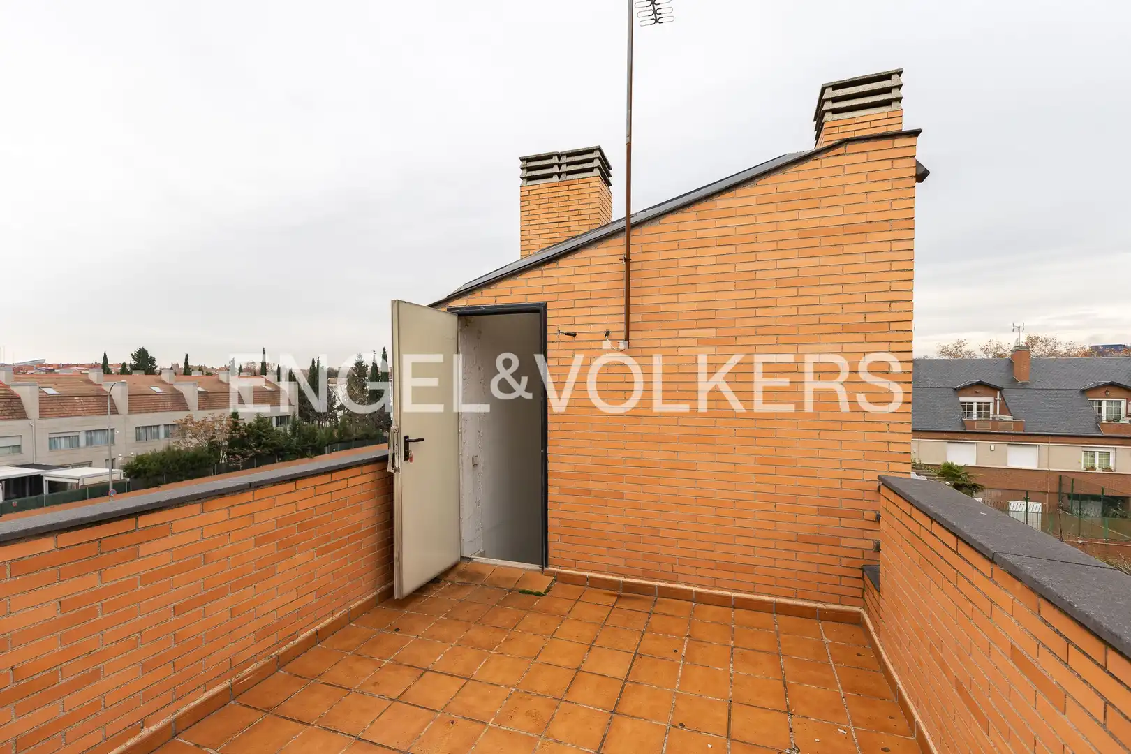 Terraza de Casa o chalet en venta en Madrid con Aire acondicionado, Calefacción y Jardín privado
