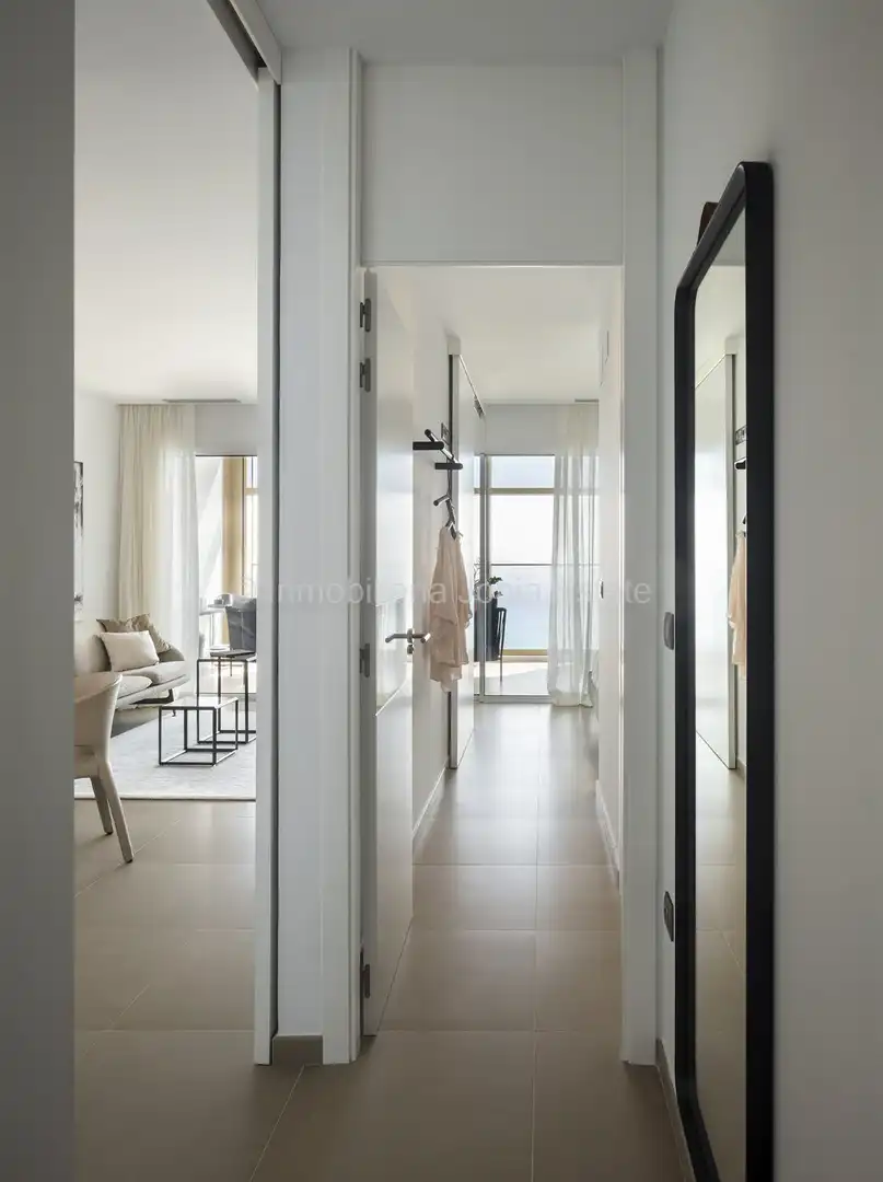Apartamento con piscina en venta en Playa de Poniente, imagen 17
