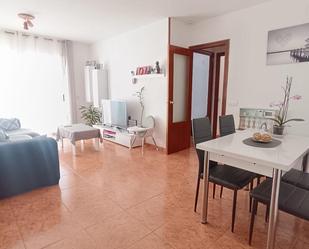 Living room of Flat for sale in El Vendrell  with Heating, Terrace and Balcony