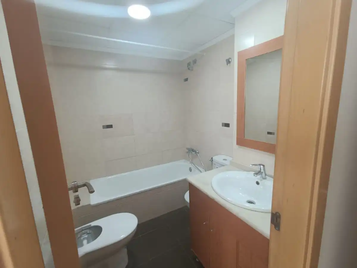 Bathroom of Apartments for rent in Playa