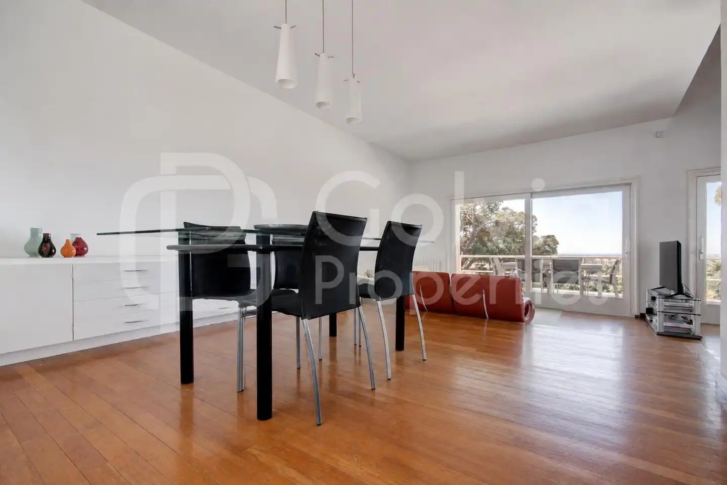 Comedor de Casa o chalet en venta en Viladecans con Aire acondicionado, Calefacción y Jardín privado