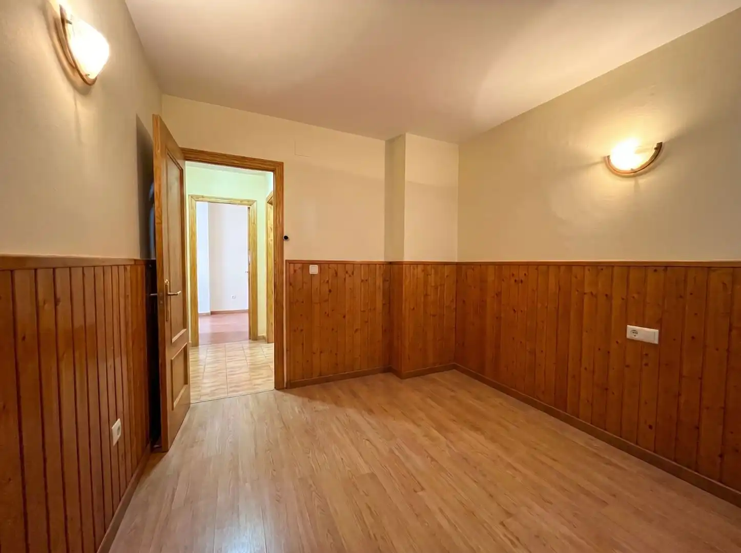 Bedroom of Flat for sale in Estepona  with Terrace