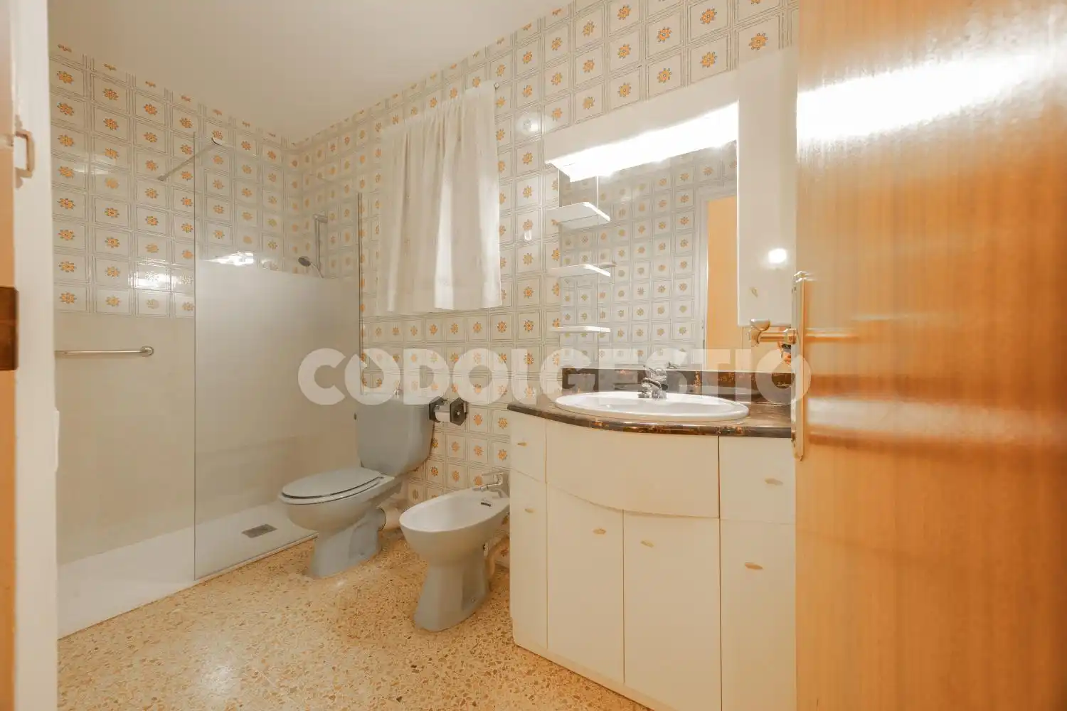 Badezimmer von Wohnung zum Verkauf in Torelló, Barcelona