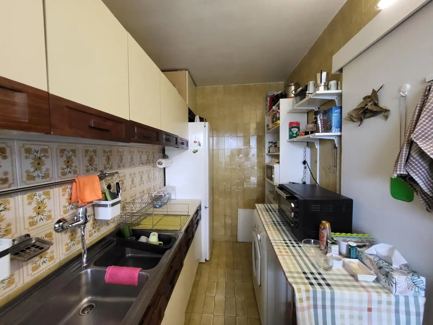 Cuina de Apartament en venda en Marbella amb Jardí privat, Terrassa i Traster