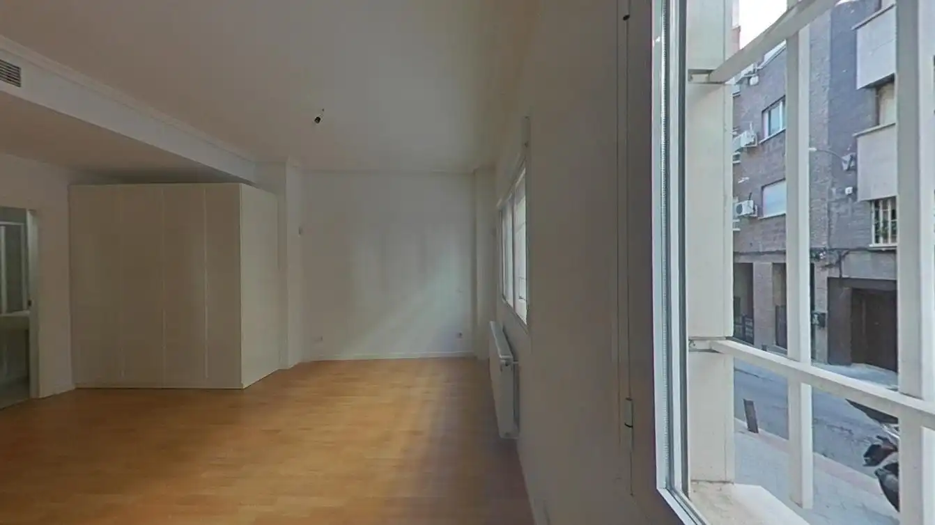 Wohnung zum Verkauf in Madrid mit Heizung, Parkett und Abstellraum
