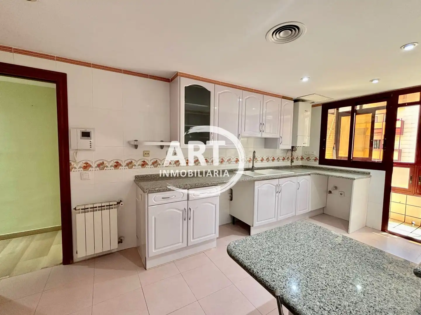 Cocina de Piso en venta en Valencia con Aire acondicionado, Calefacción y Terraza
