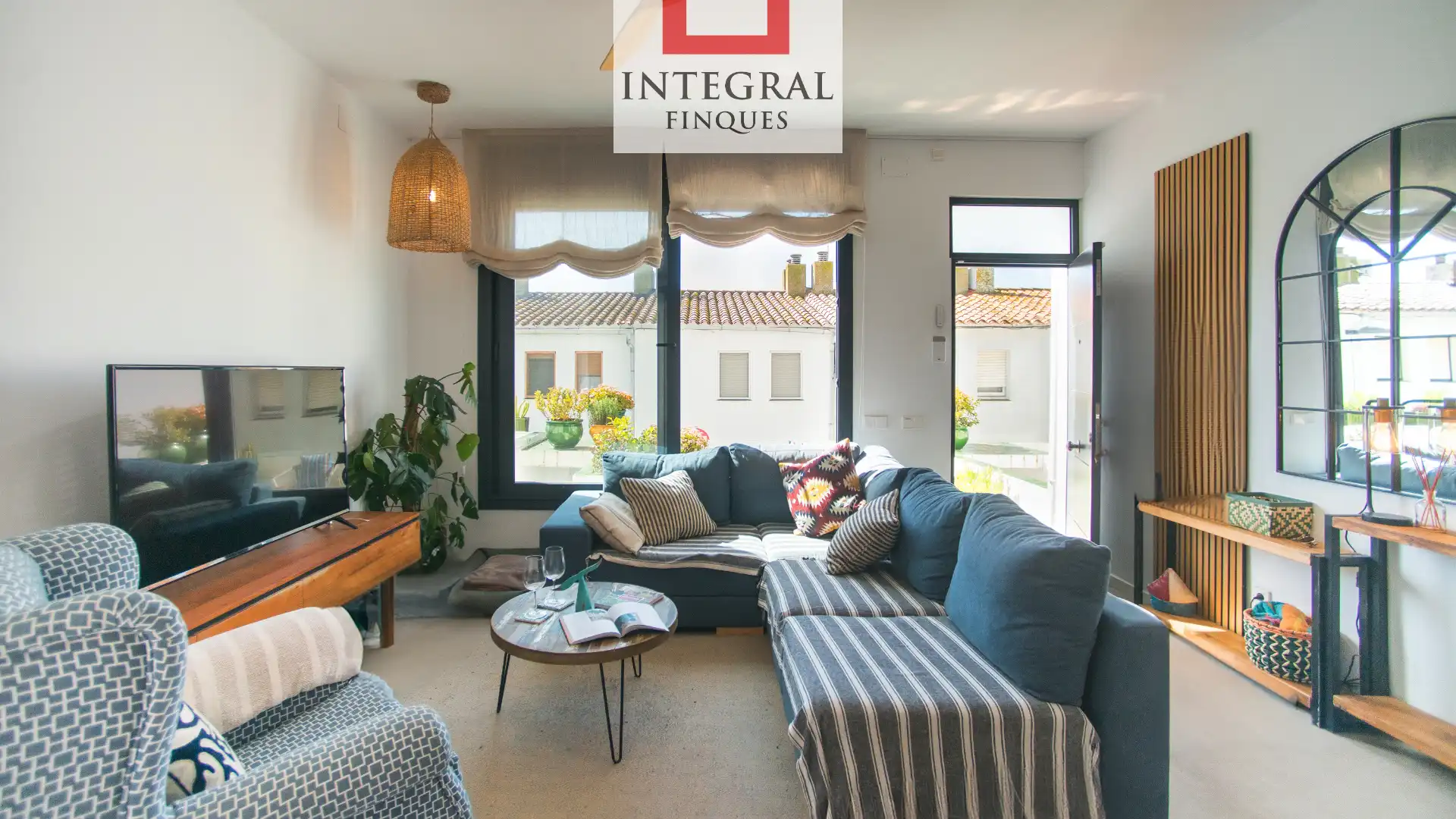 Sala de estar de Casa adosada en venta en Palamós con Aire acondicionado y Terraza