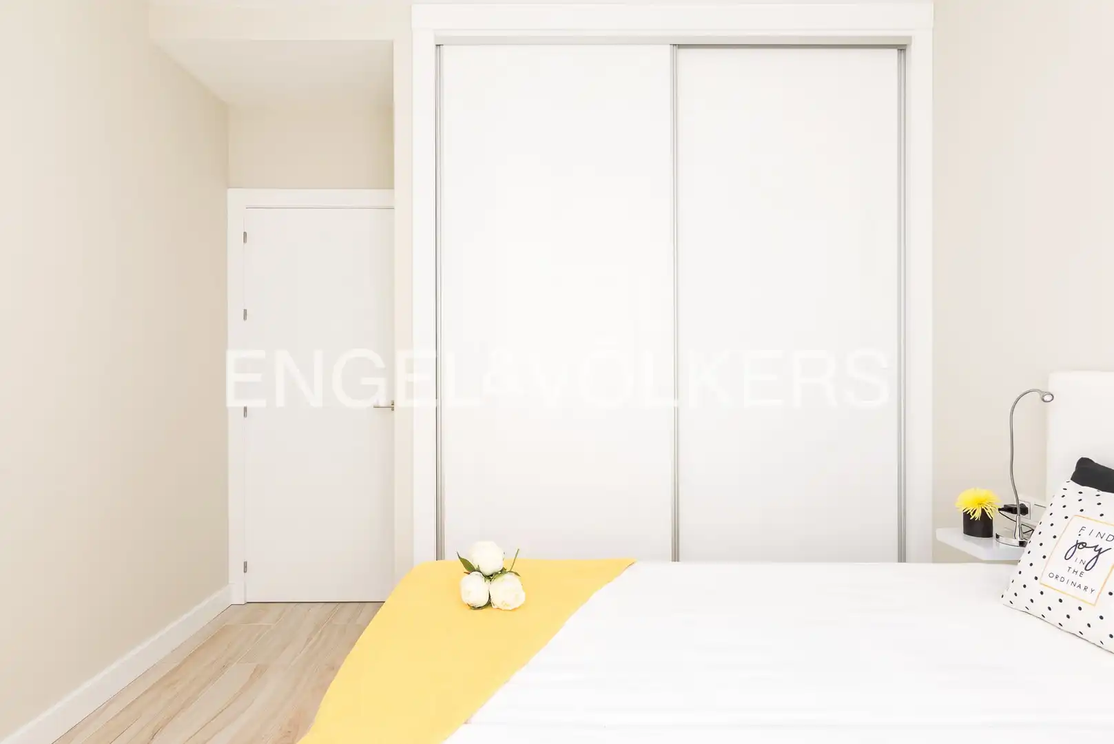 Schlafzimmer von Wohnung zur Miete in Madrid mit Klimaanlage, Heizung und Möbliert