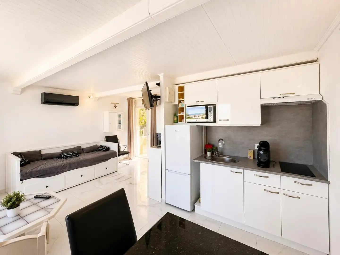 Kitchen of Attic for sale in Empuriabrava  with Air Conditioner, Heating and Terrace