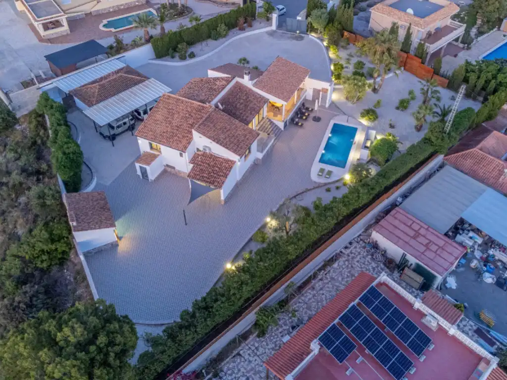 Casa amb piscina en venda a Urbanizacion Pla De La Lloma 12-D, imagen 5