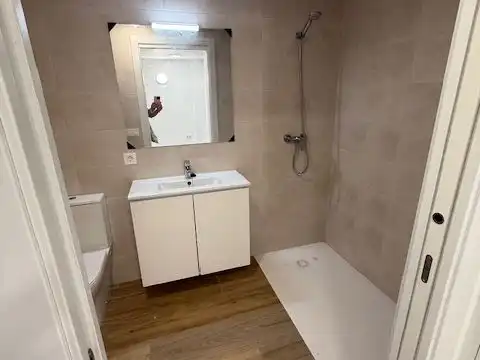 Wohnung mit Aufzug zur Miete in Carrer de Josep Maria Capdevila 10, imagen 2