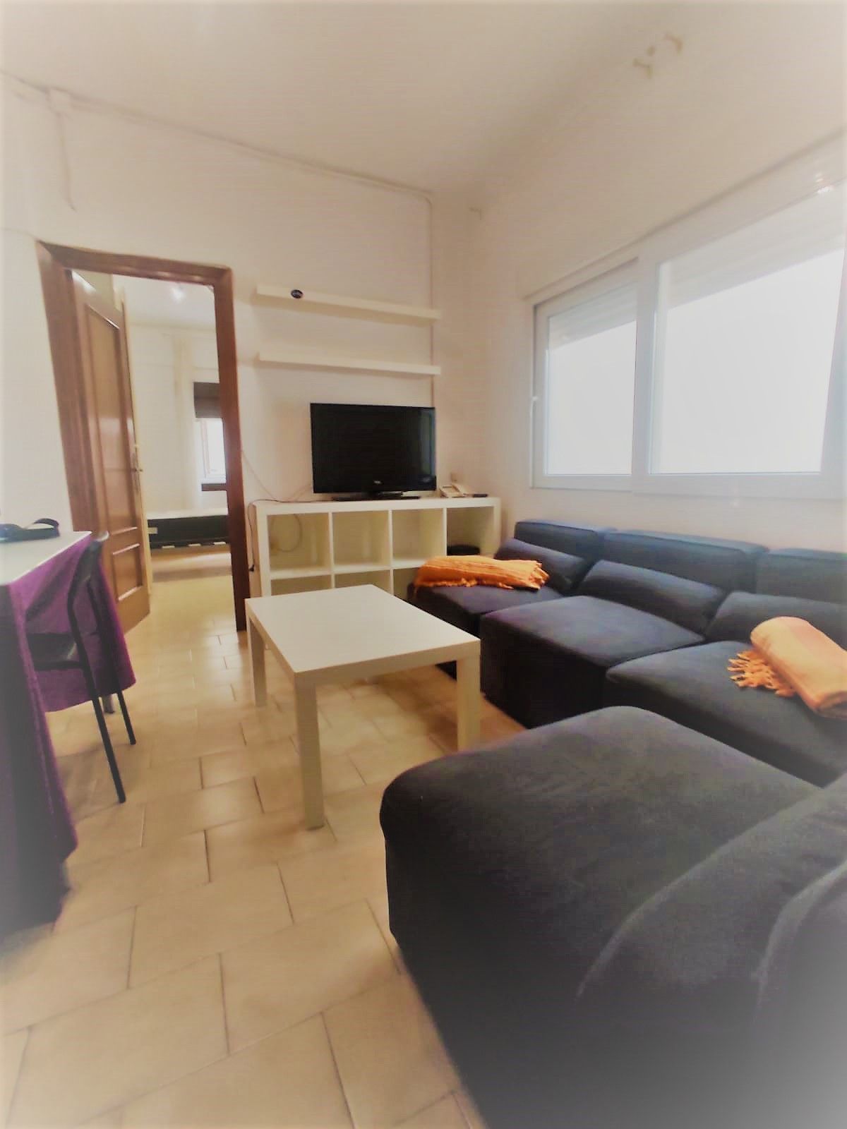 Living room of Flat to rent in  Granada Capital  with Furnished, Oven and Washing machine
