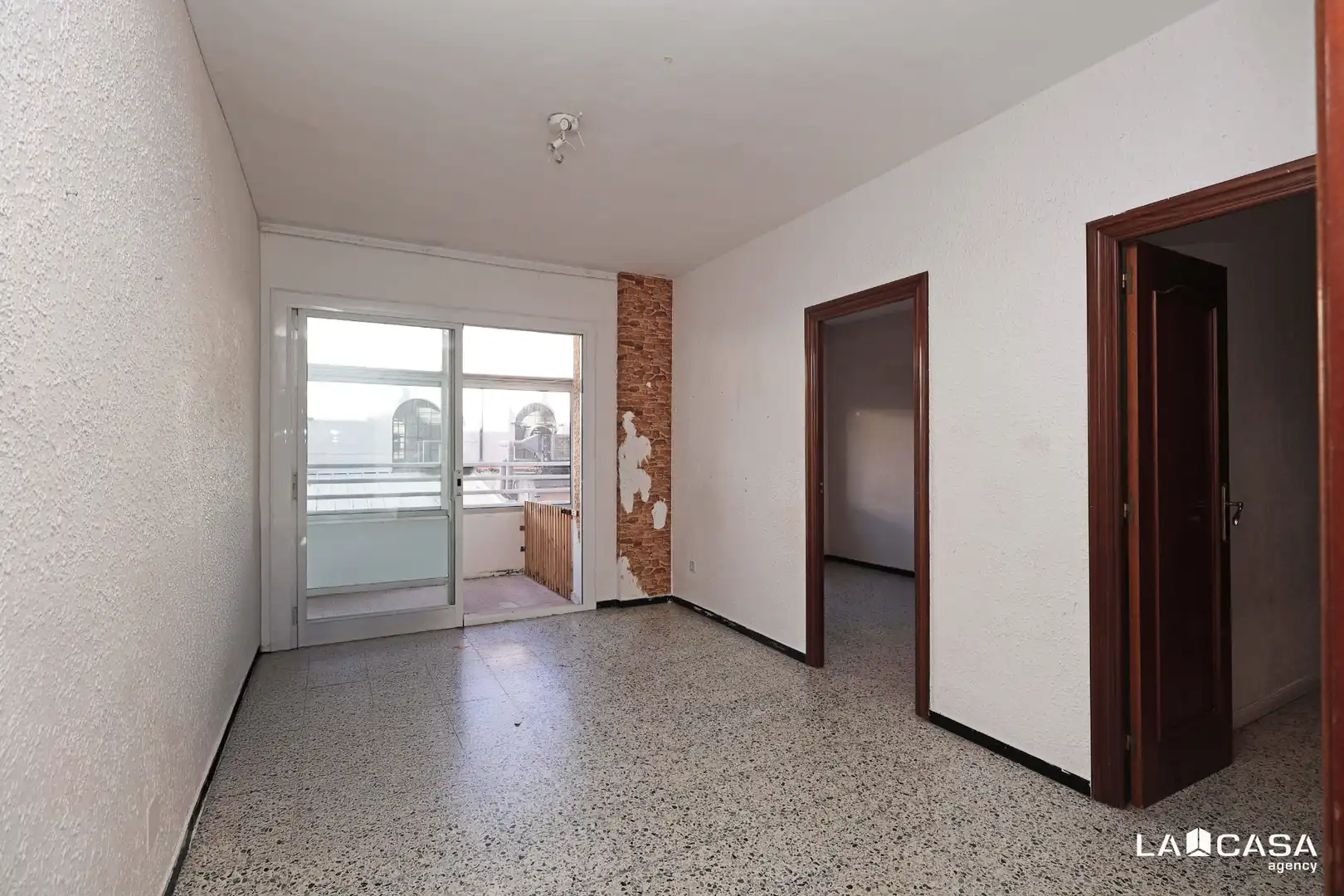 Appartamento con terrazza in vendita a Carrer de Santiago Ramon y Cajal, imagen 2