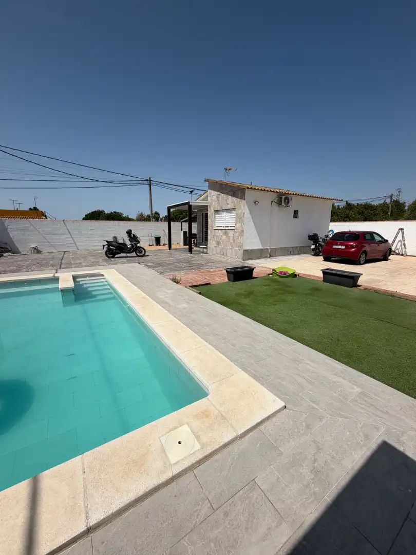Xalet amb piscina en venda a Camino de Capricornio 3, imagen 2