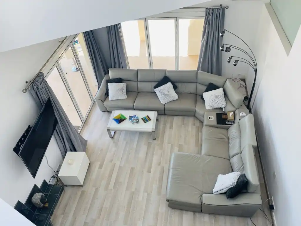 Living room of Houses for sale in Calvià  with Air Conditioner, Private garden and Terrace