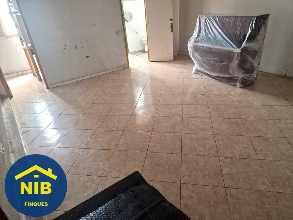 Local comercial en venta en Nou Barris, imagen 7