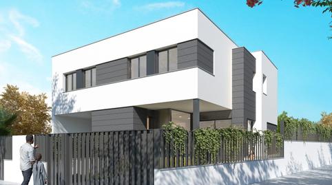 Foto 2 de Casa adosada en venda a Carrer del Jou, 6, Fondo Somella, Vilanova i la Geltrú