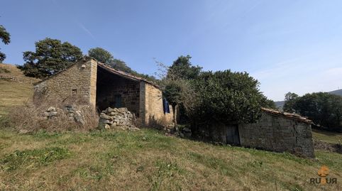Casa Rural en venta en Luena, 2 dormitorios., immagine 2