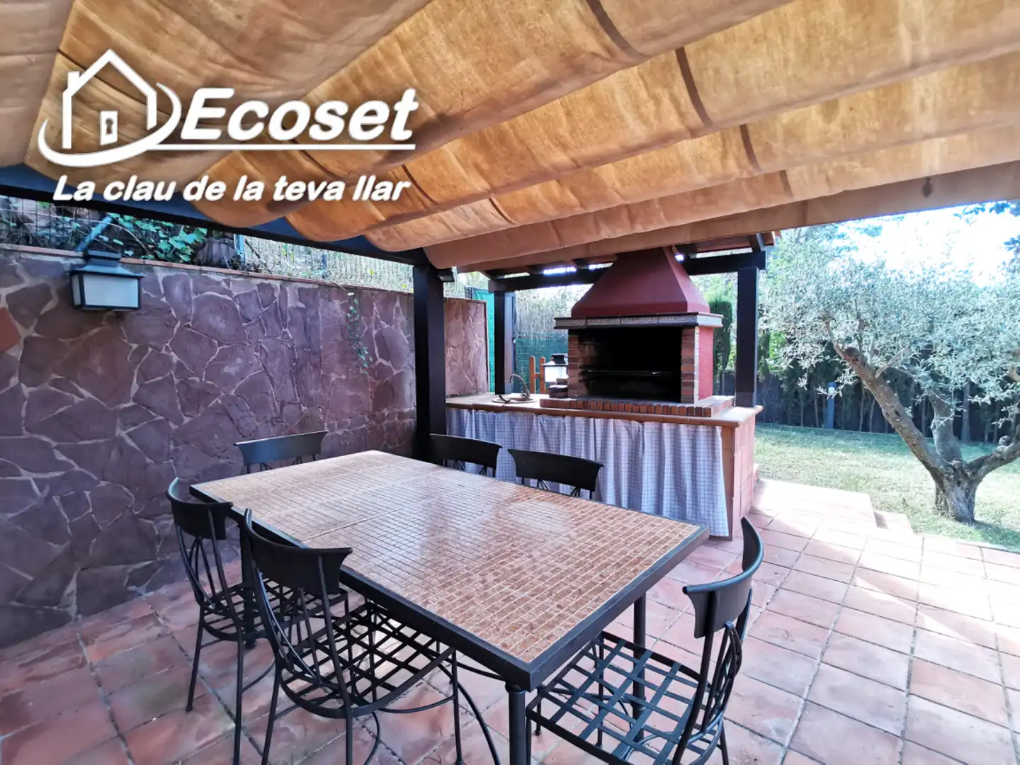 Houses for sale in Corbera de Llobregat  with Heating, Private garden and Parquet flooring