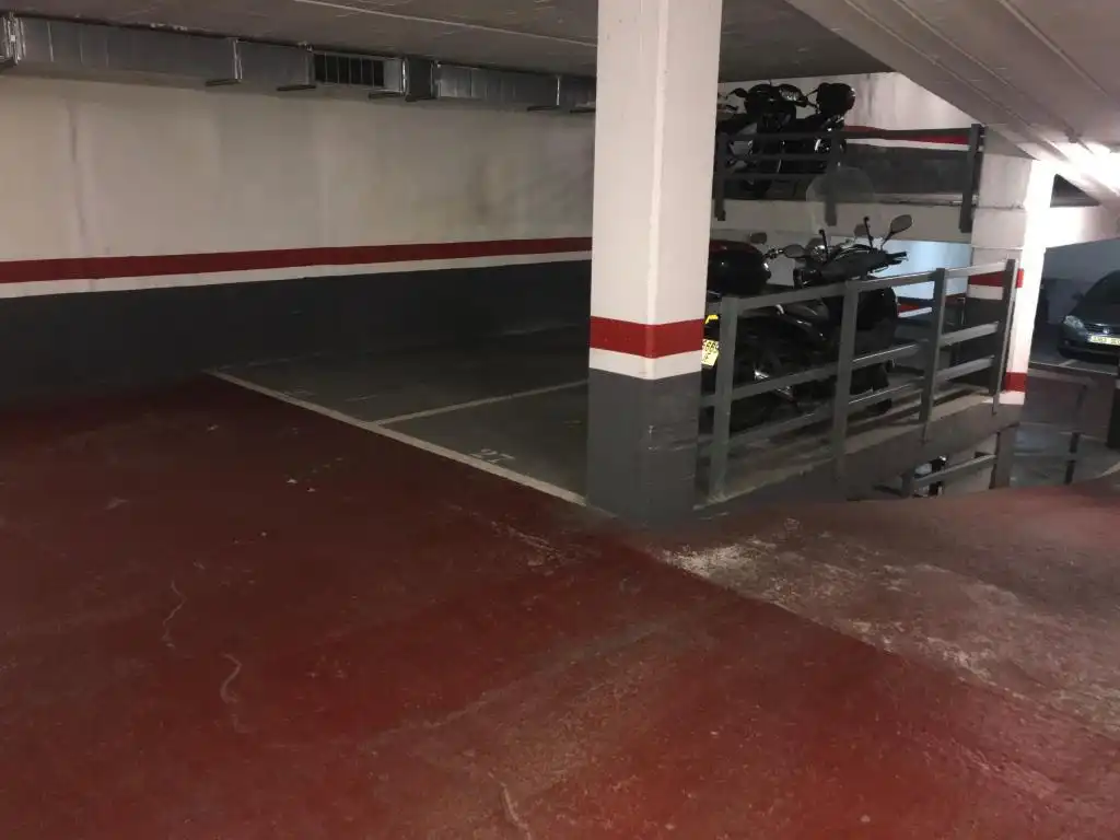 Parcheggio con ascensore in vendita a C/ Don Pelayo, imagen 11