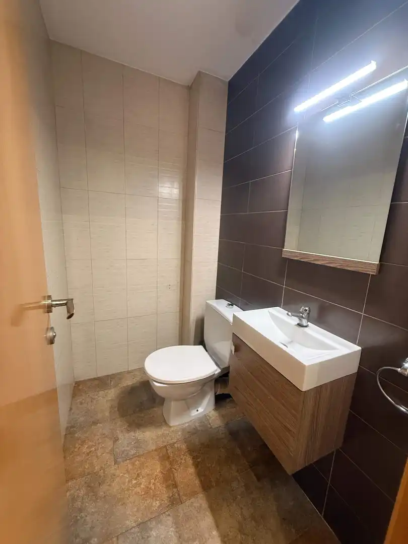 Bathroom of Flat for rent in Barcelona  with Heating