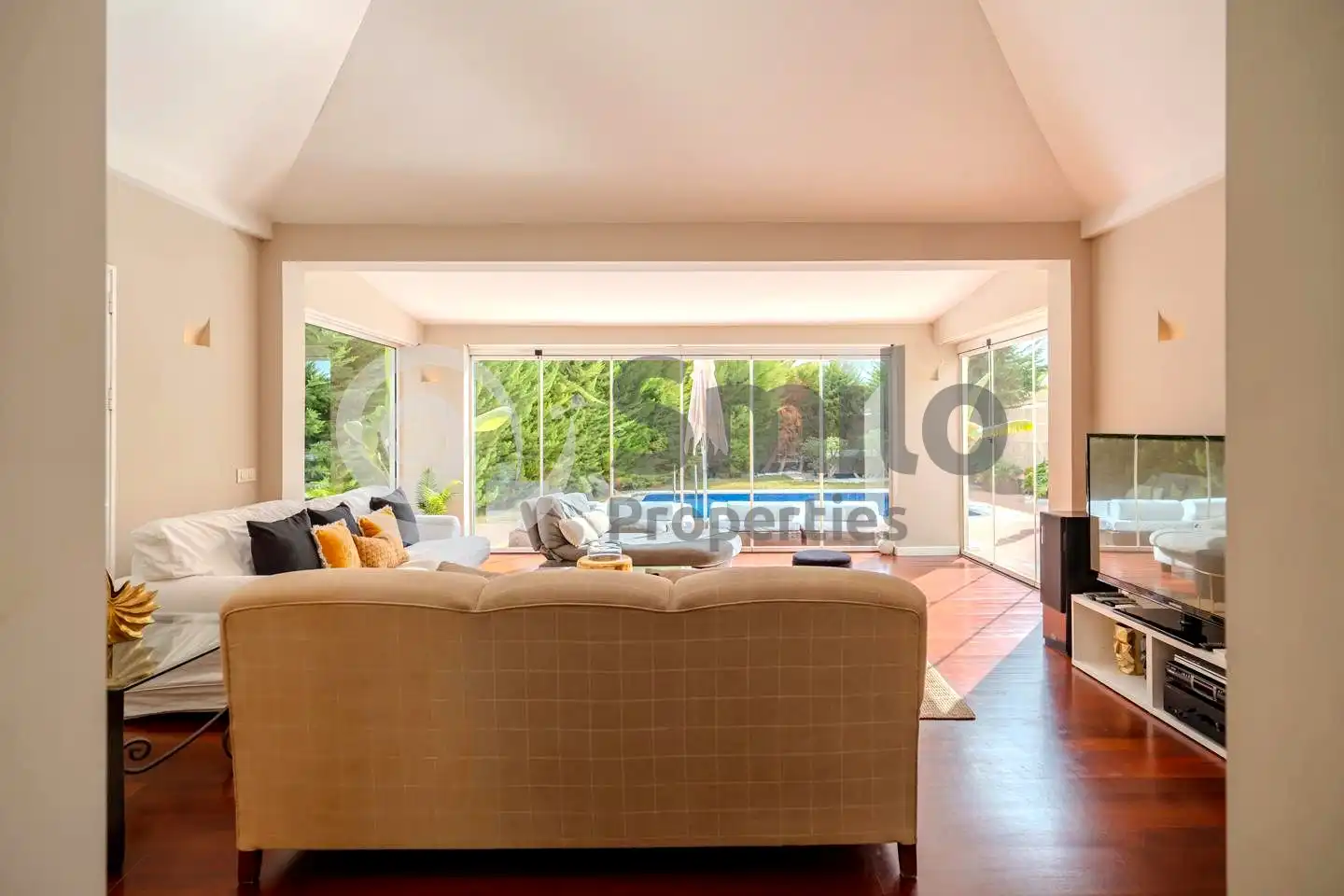 Casa con piscina en venta en Berna, imagen 15