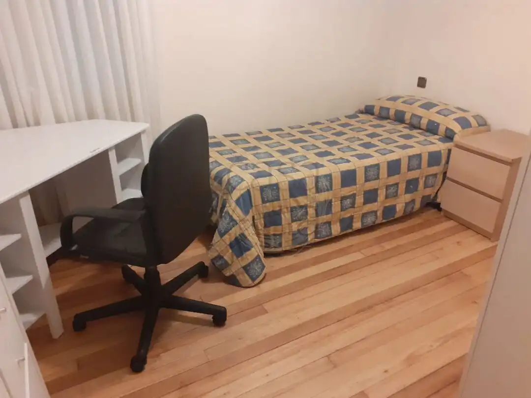 Habitación de Piso de alquiler en Bilbao  con Calefacción