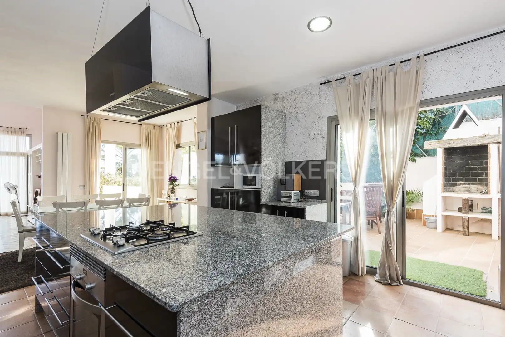Cocina de Casa o chalet de alquiler en Olivella con Aire acondicionado, Calefacción y Jardín privado