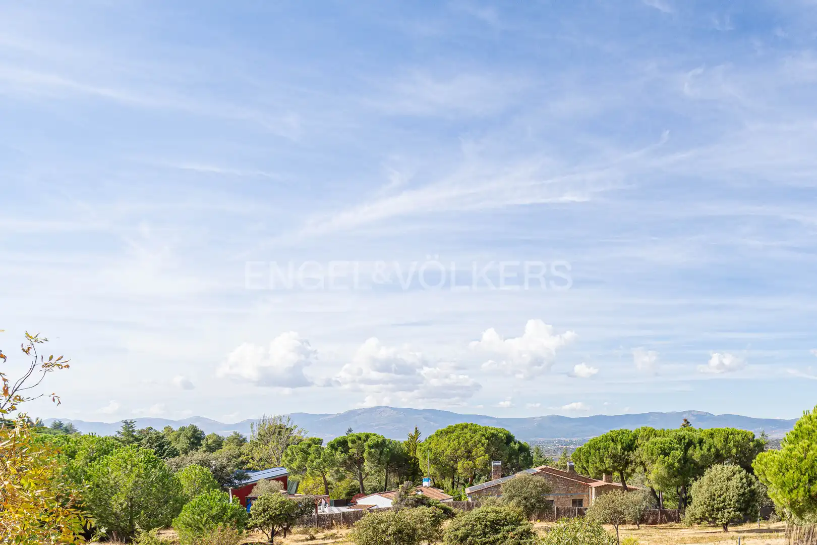 Vista exterior de Casa o xalet en venda en Collado Villalba amb Aire condicionat, Calefacció i Jardí privat