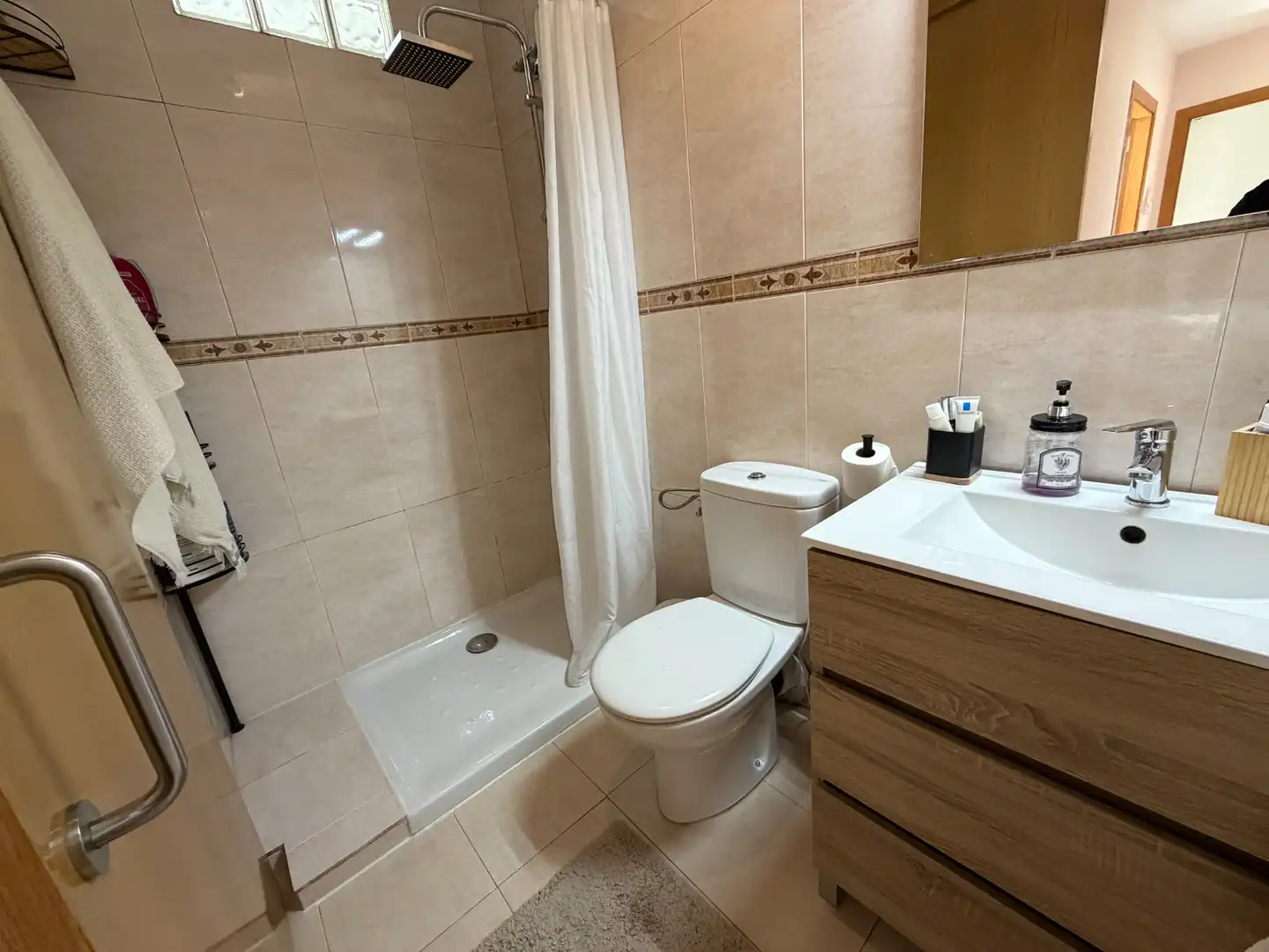 Bathroom of Flat for sale in Olot  with Heating and Balcony