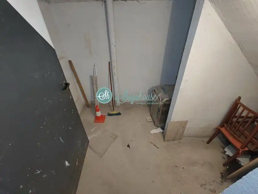 Piso en venta en San Cristóbal de Segovia con Calefacción, Trastero y Balcón