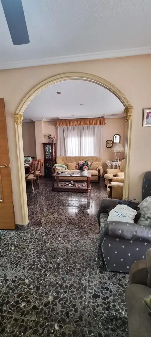 Wohnzimmer von Wohnung zum Verkauf in Elche / Elx
