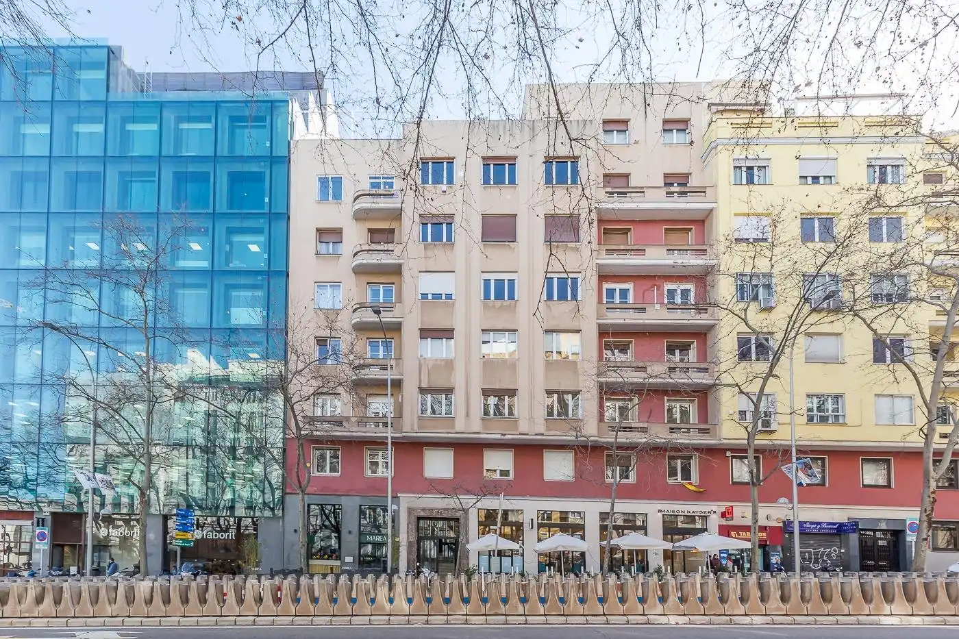 Exterior view of Office for rent in Madrid  with Heating