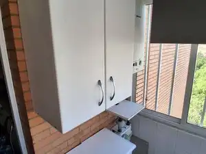 Cuina de Pis en venda en Sevilla amb Aire condicionat, Parquet i Moblat