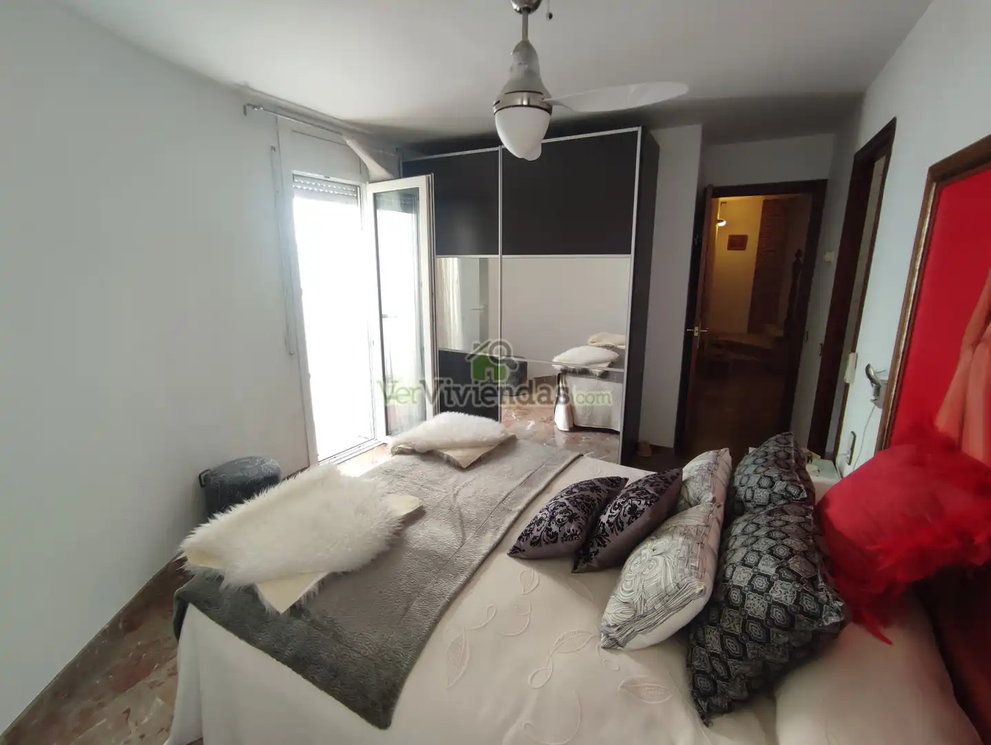 Maison mitoyenne avec terrasse à vendre à Torrelles de Llobregat, imagen 4