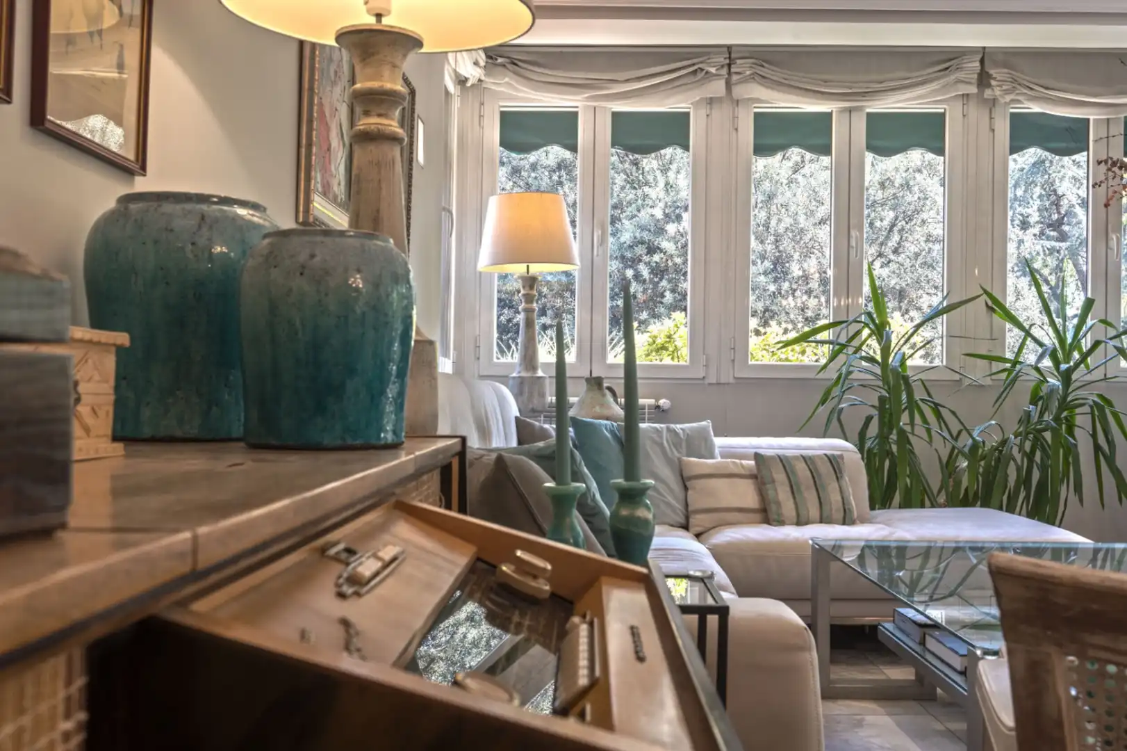 Living room of Flat for sale in Ciudad Lineal