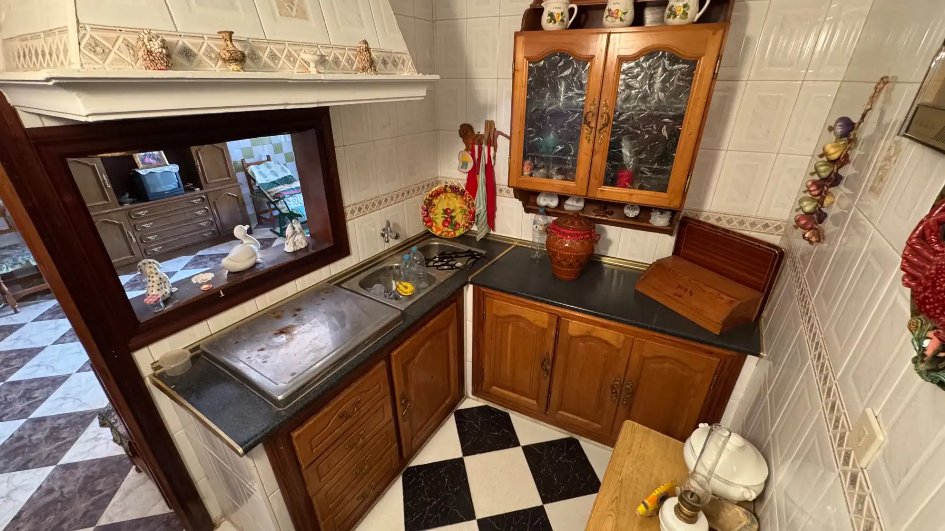 Kitchen of Houses for sale in Brenes  with Air Conditioner, Private garden and Furnished