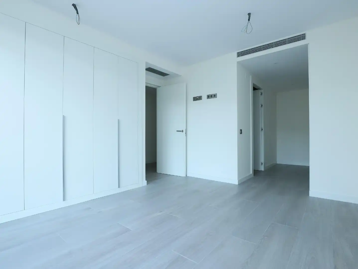 Ático en venta en Esplugues de Llobregat con Aire acondicionado, Calefacción y Jardín privado