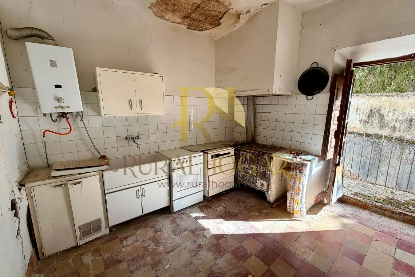 Cocina de Casa o chalet en venta en Milmarcos con Terraza, Balcón y Internet