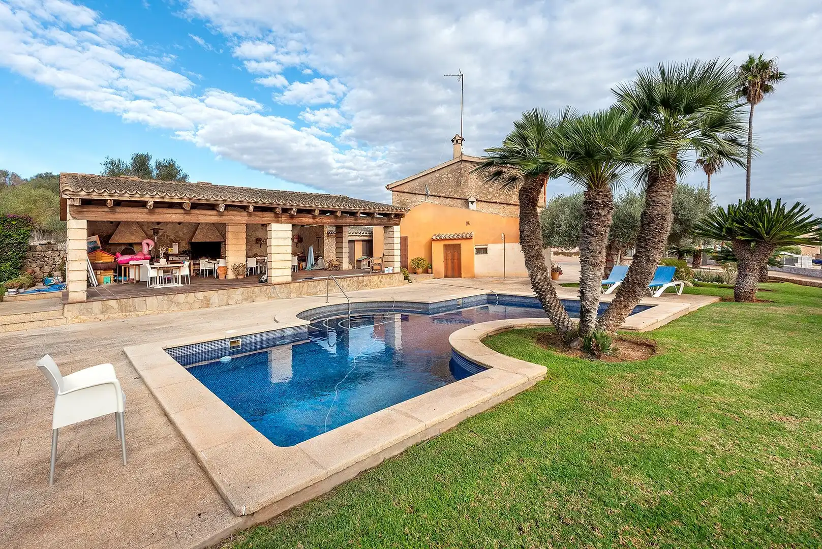 Piscina de Finca rústica en venta en  Palma de Mallorca con Calefacción, Jardín privado y Terraza