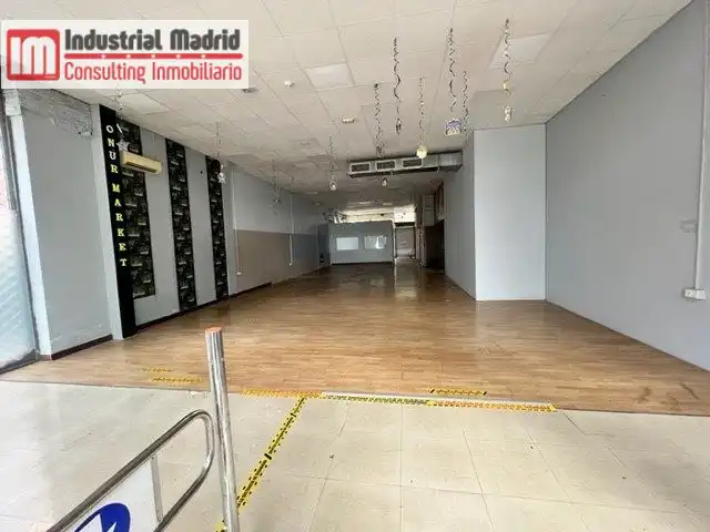 Industrial building for sale in Zona Industrial, imagen 2